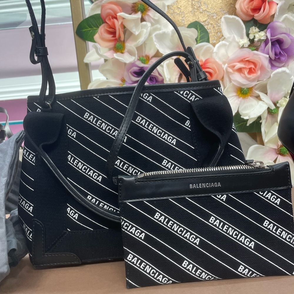 Balenciaga two way.